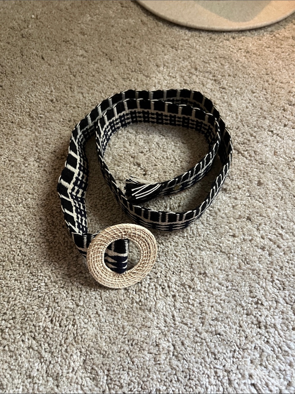 Black & Natural Woven Round-Buckle Women’s Waist Belt